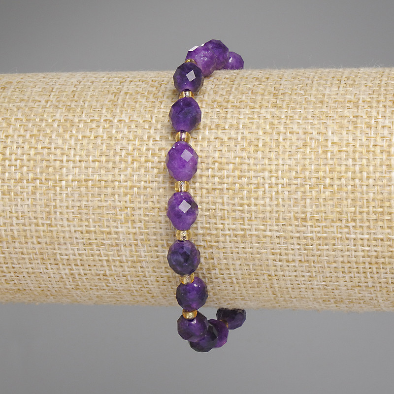 Sugilite bracelet with faceted beads, 8×6 mm, 3 mm beads, length 18 cm, stretch