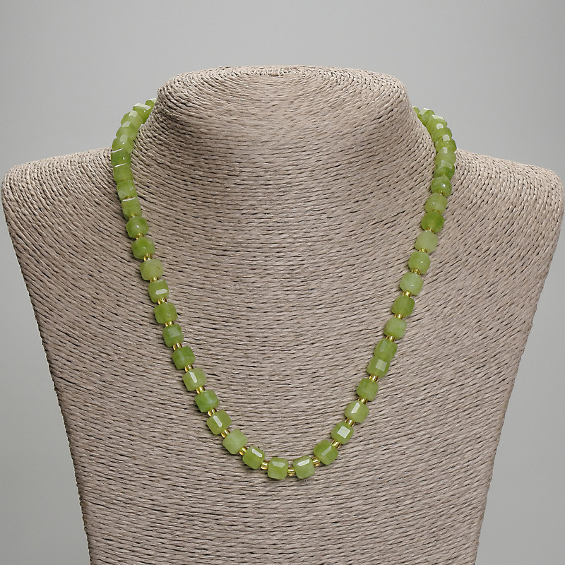 Chrysoprase-Olivine Necklace with Faceted Cubes