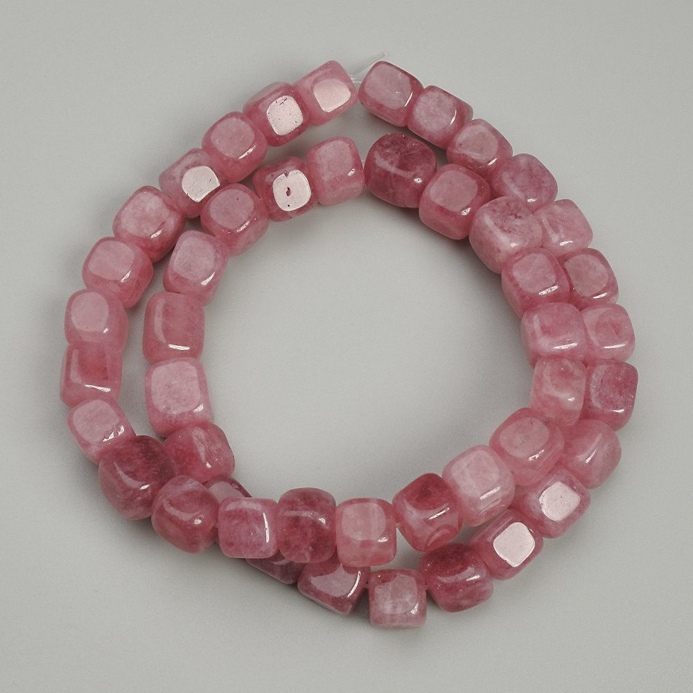 Tourmaline Cube Beads, 7×7 mm, 38 cm length on thread