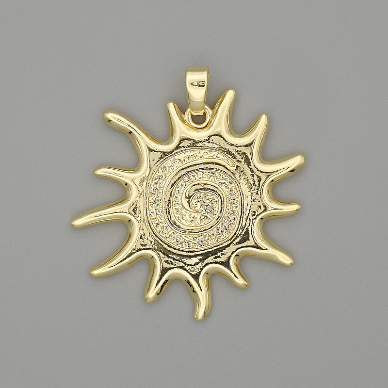 Pendant 'Sun' in golden metal, diameter 26mm+