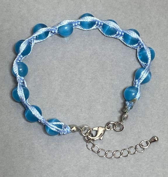 Cat's Eye Bracelet with smooth beads, 8 mm diameter, 18 cm length with a 5 cm extender chain