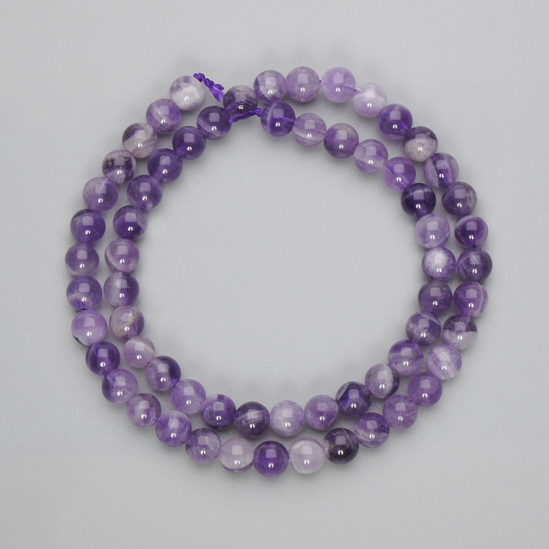 Amethyst Beads, Smooth Round, 8mm Diameter, 38 cm Length on Thread