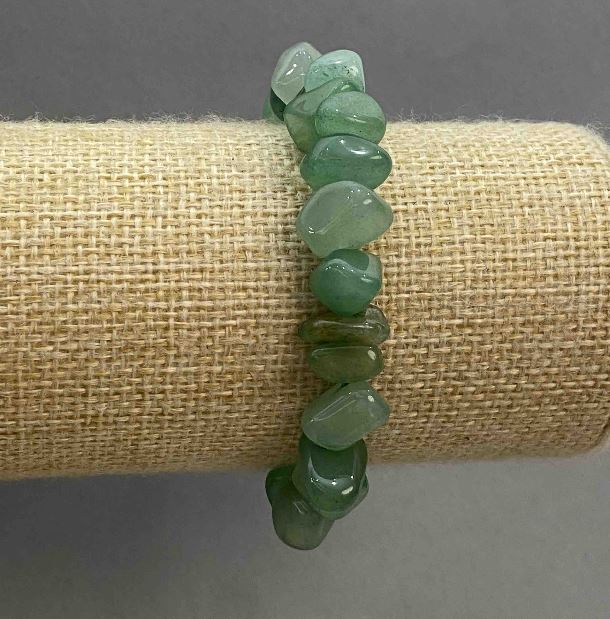 Jade bracelet, faceted beads 10-14×4-8 mm, length 18 cm, stretch