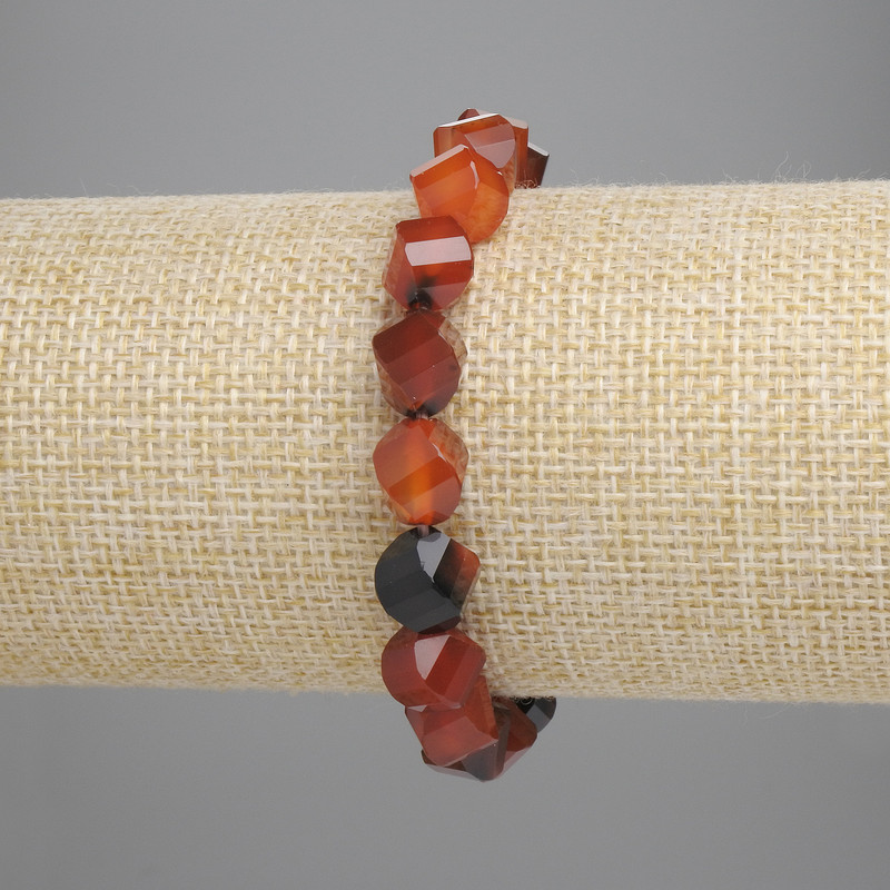 Bracelet with faceted agate diamond-shaped beads, 10x8 mm, 18 cm length, stretch