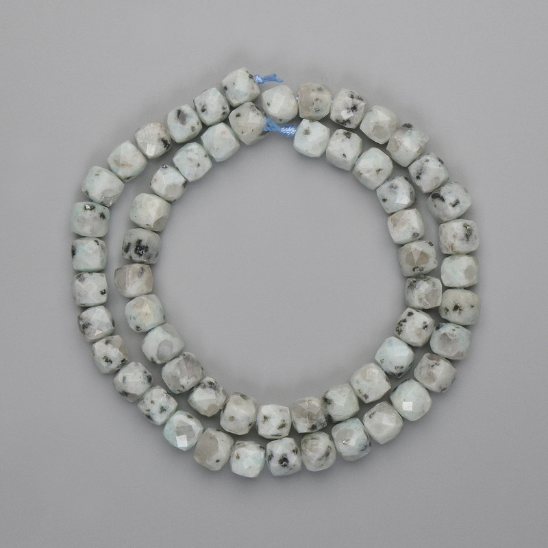 Kiwi Jasper Beads, Faceted Cube 7x7 mm, 40 cm+