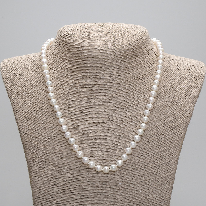 Natural freshwater pearl necklace, 6.5×6 mm, length 45 cm ± 5 cm, with extender chain