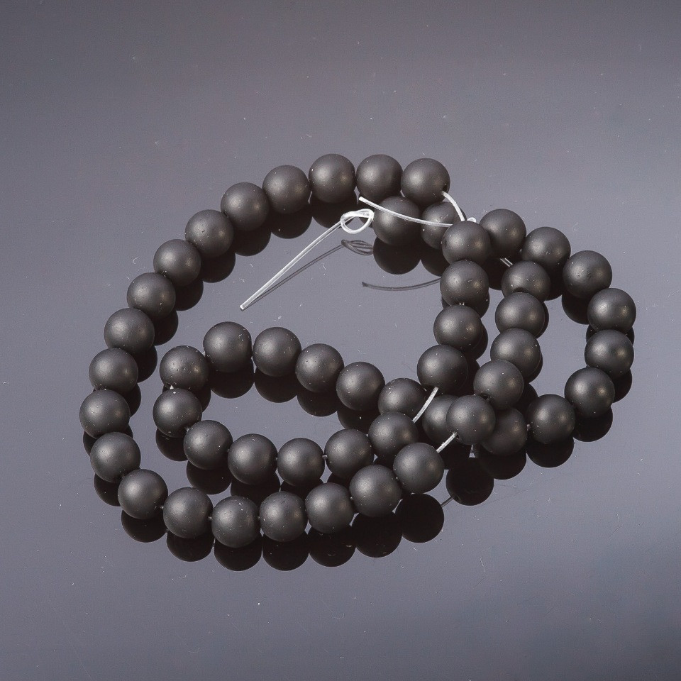 Shungite beads, smooth ball on thread (synthetic), 8 mm diameter, 37 cm length