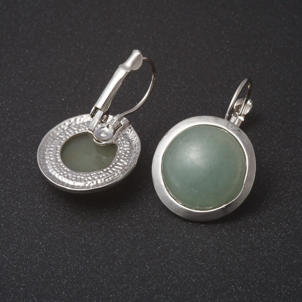 Clearance nephrite earrings with smooth bezel, round stone 2 cm, length 3.1 cm