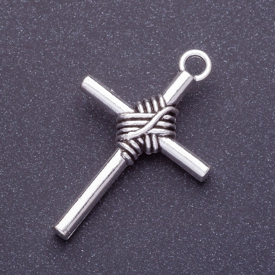 Cross pendant findings, length 40mm, d1-3, 5 mm, silver color finish. 6 pcs