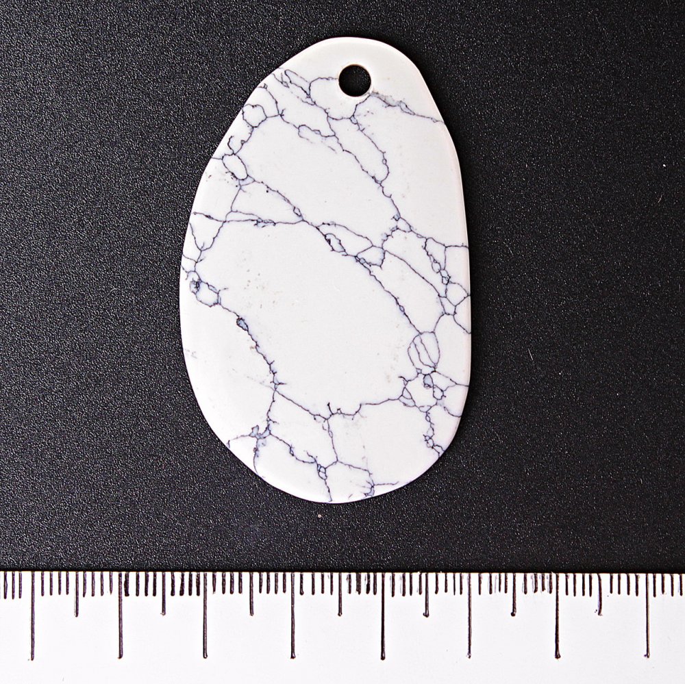 Howlite Pendant (55×35 mm)