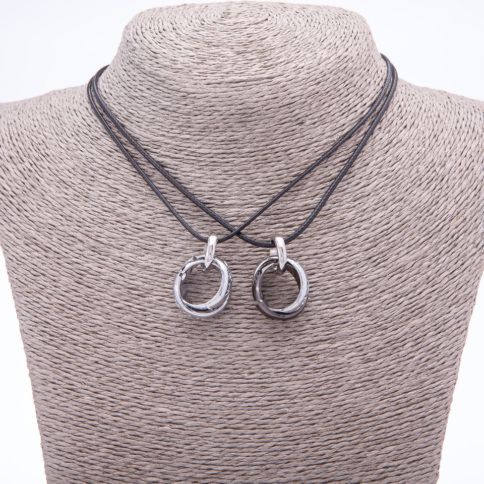 Pair Friendship Pendant 'Cord Rings', cord length 45 cm, metal color 'silver'