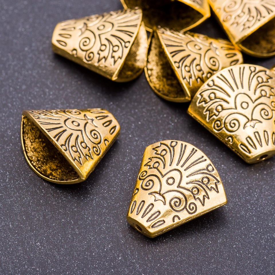 Bead cap end for beads in 'antique gold', diameter 18x19x7 mm, hole Ø 5 mm, packaging 20 g ± 6 pcs