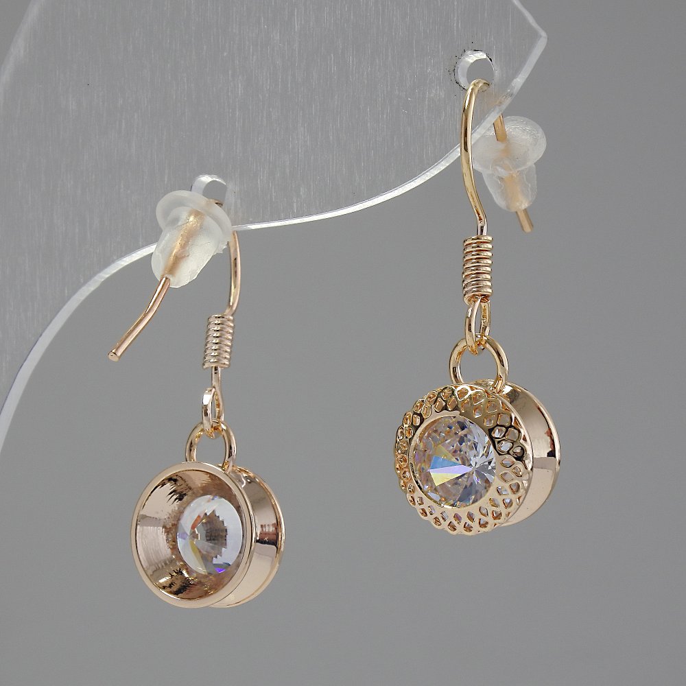 Earrings 'Itaolyao' with a crystal, 10mm diameter, 25mm length, gold color