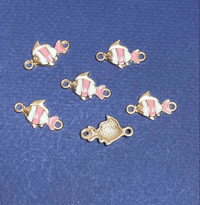 Fish-shaped Connector with Pink Enamel 22x13mm