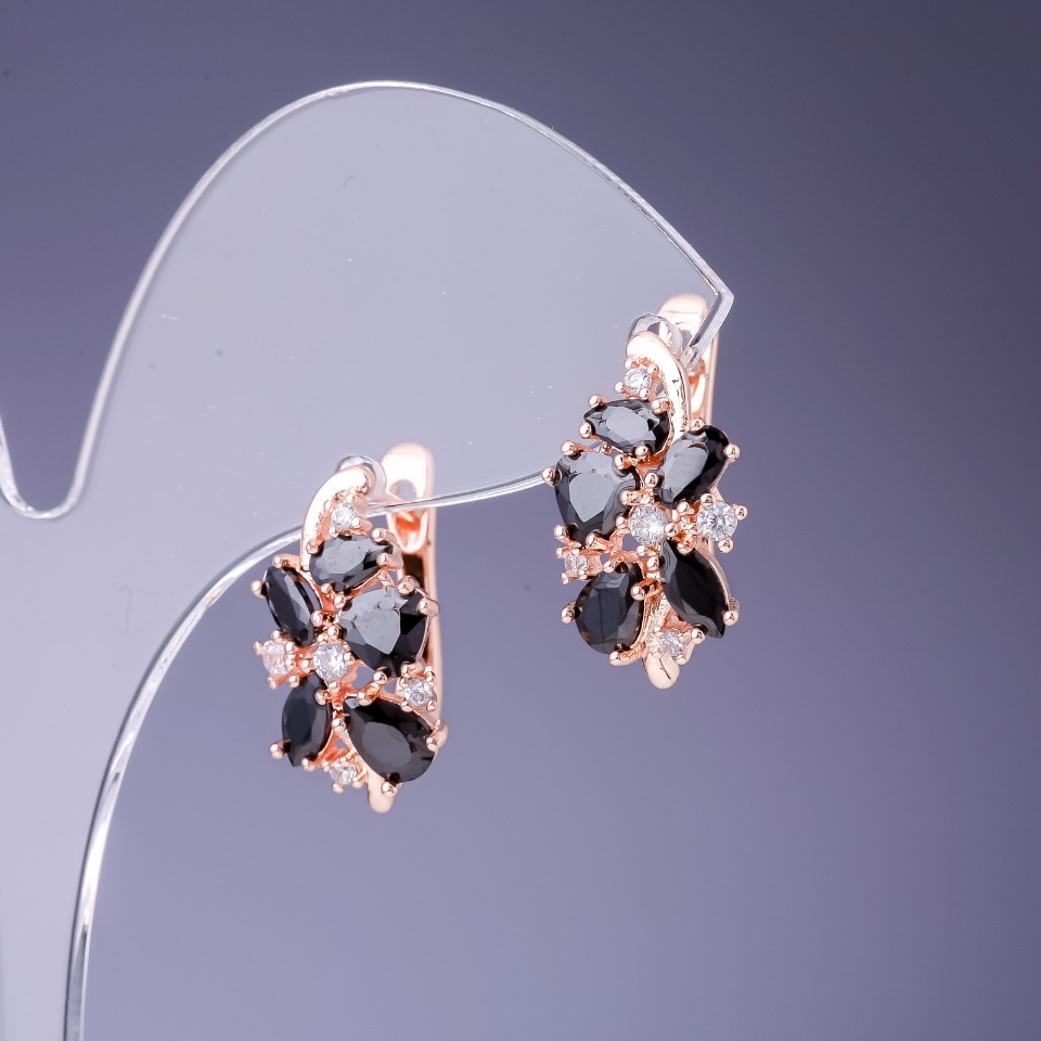 Earrings with black crystals, 19×10 mm, gold-tone metal