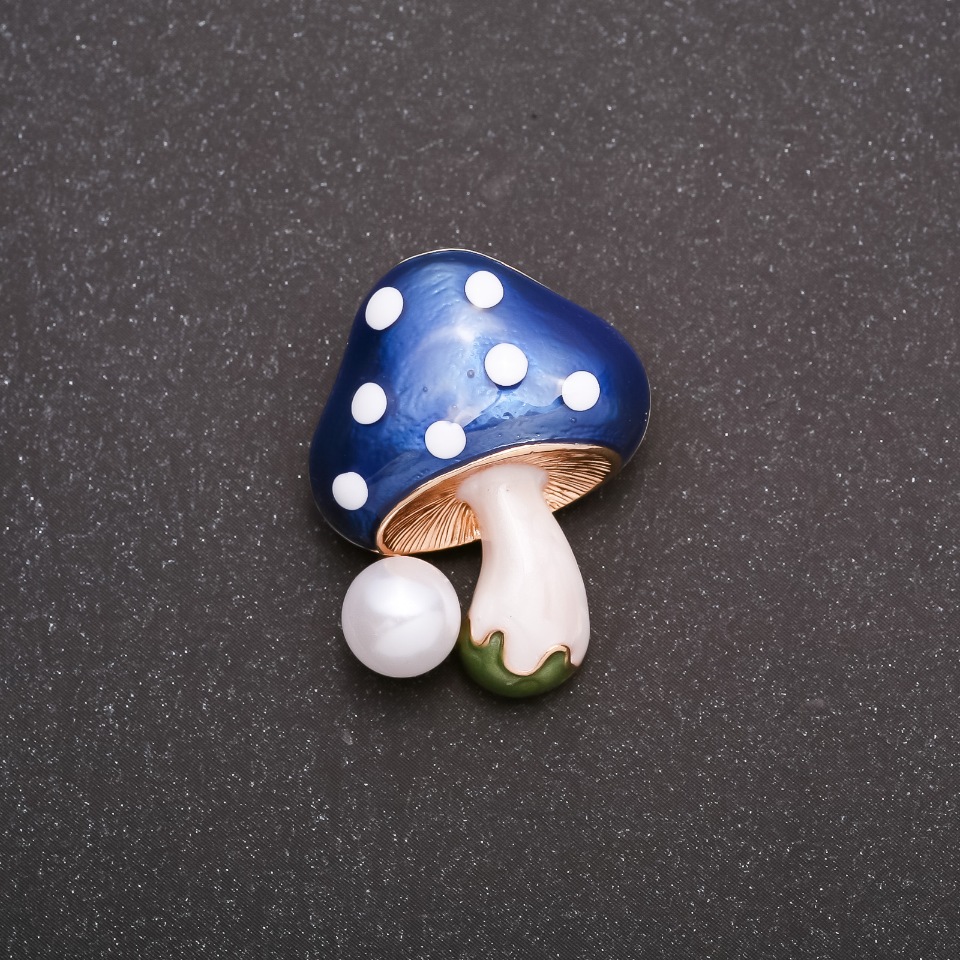 Mushroom Brooch, 29x22 mm, blue enamel and yellow metal
