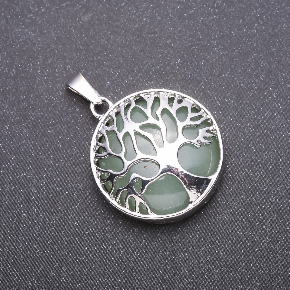 Pendant 'Tree' with nephrite 27 mm