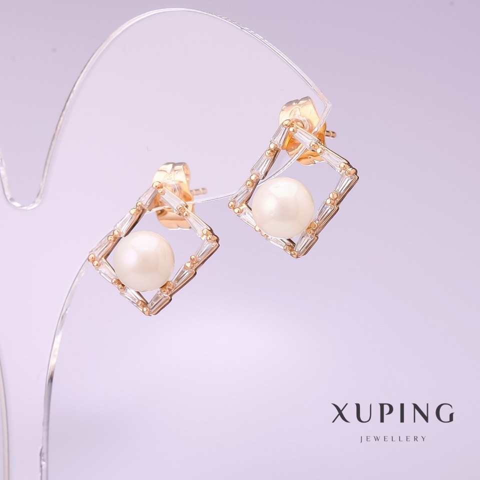 Xuping Earrings with Majorca Pearls, 11x14 mm, 18K Gold-Plated