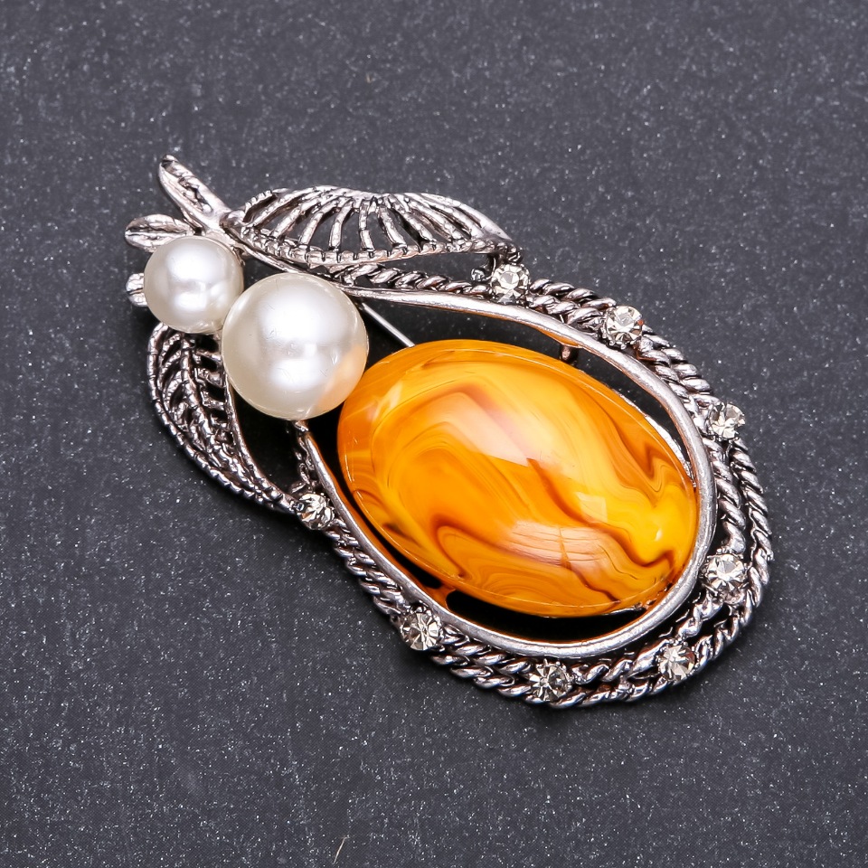 Forged Amber Brooch 62×32 mm Gray Metal