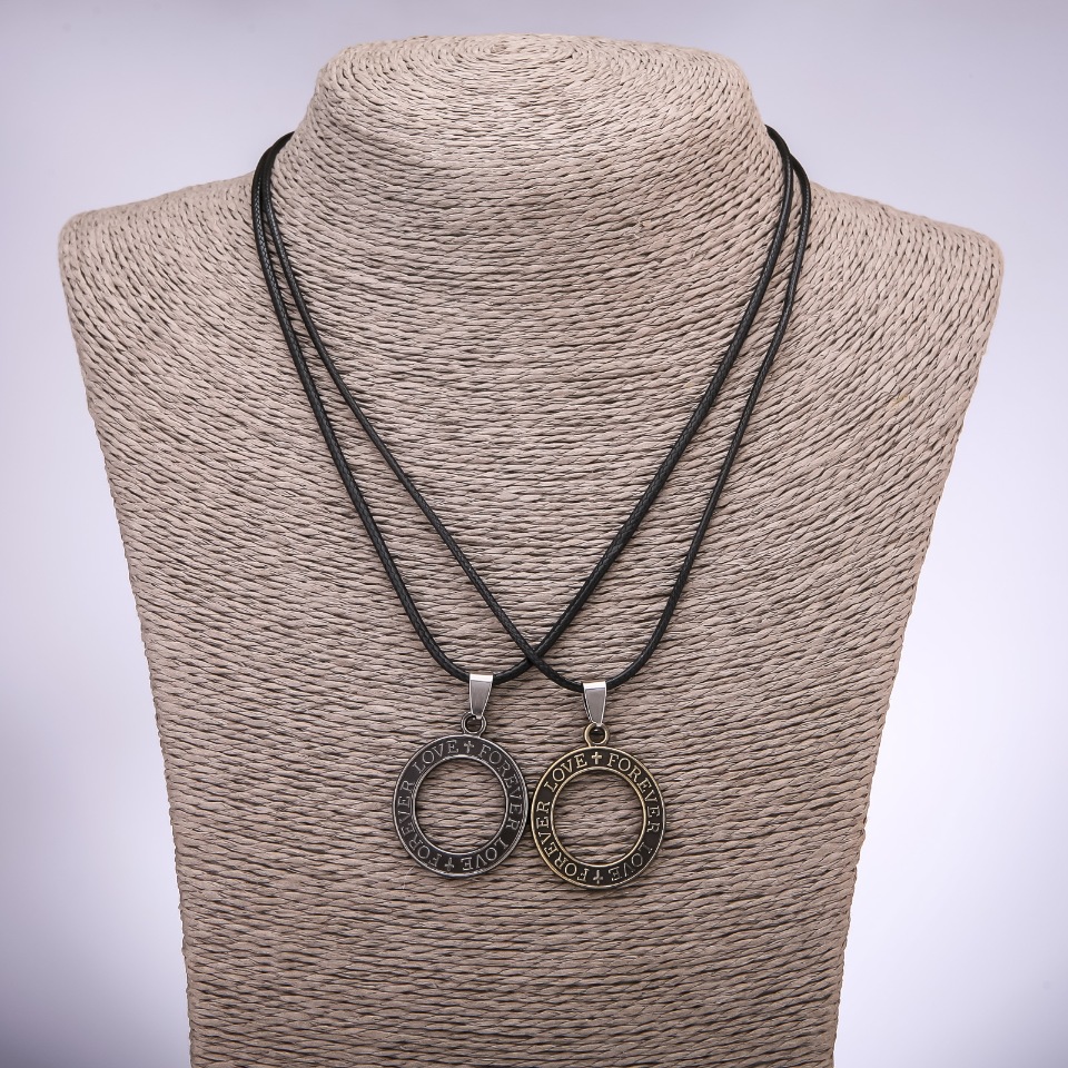 Pair of friendship pendant rings 'Love Forever', length 42–48 cm, diameter 26 mm