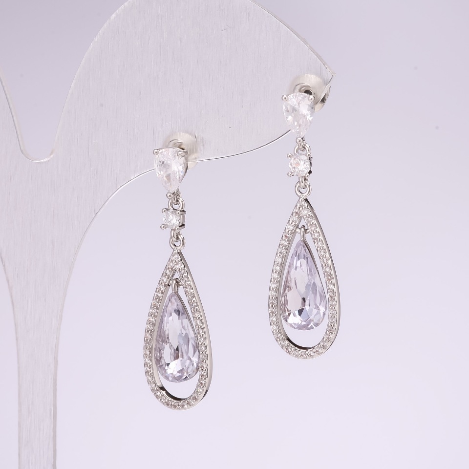 925 Series Teardrop Earrings with Stones, Gray Color, 10×35 mm, Silver-Colored Metal