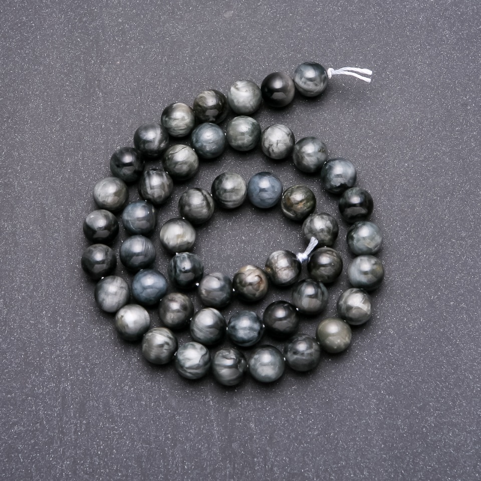 Beads on a thread of natural Falcon's Eye stone, smooth round beads, 8 mm diameter, length 38 cm