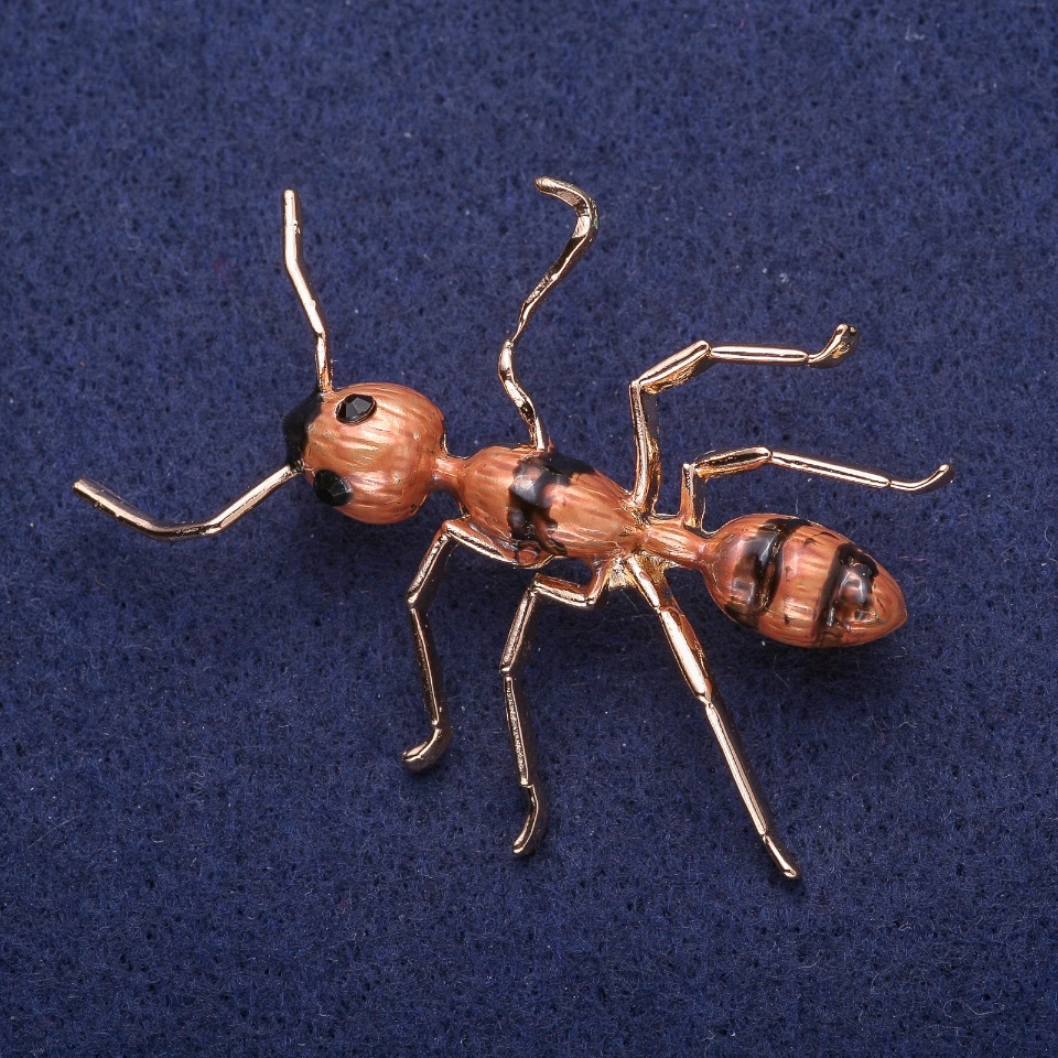 Ant Brooch enamel, golden metal 42×57 mm