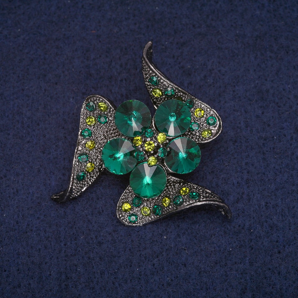 Flower Brooch with Green Crystals, Gray Metal, 41×41 mm