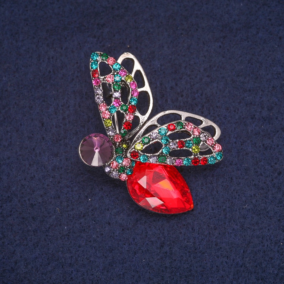 Brooch 'Butterfly in Crystals', Silver-Toned Metal 28x45mm