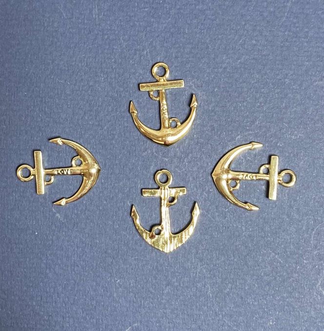 Anchor Pendant with 'Love' Inscription and Black Enamel, Gold-Plated Metal 25x20 mm, Pack of 4