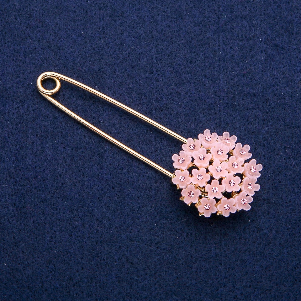 Pink Hydrangea Brooch Pin with Crystals, 29x78 mm, Gold-Tone Metal