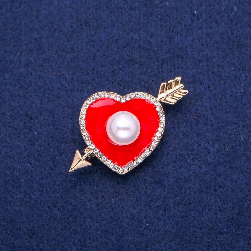 Heart Brooch with red enamel, white crystals and beadwork, 25x42 mm, gold-tone metal