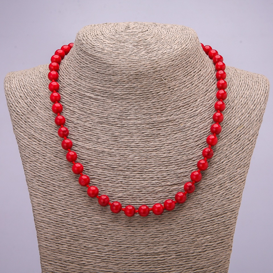 Natural Coral Necklace with Smooth Beads, 10 mm Diameter, 47 cm Length