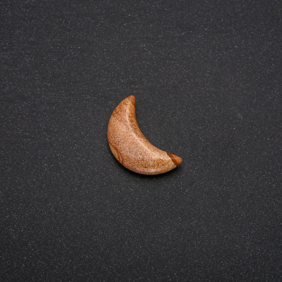 Landscape Jasper Moon-shaped Stone 16×30×8 mm (±)