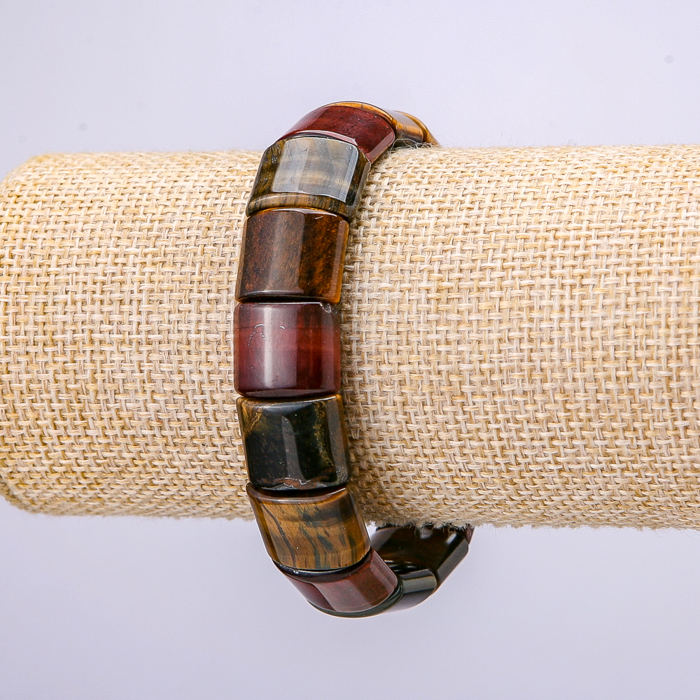 Elastic bracelet with Tiger's Eye, Hawk's Eye, and Bull's Eye links, diameter 15x13 mm, circumference 18 cm