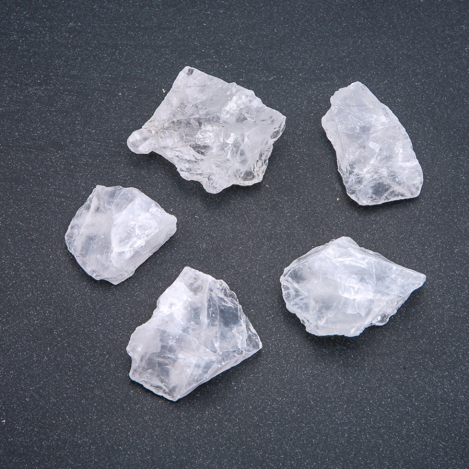 Natural polished souvenir stone, tumbled Mountain Crystal (per 100 g +/-)