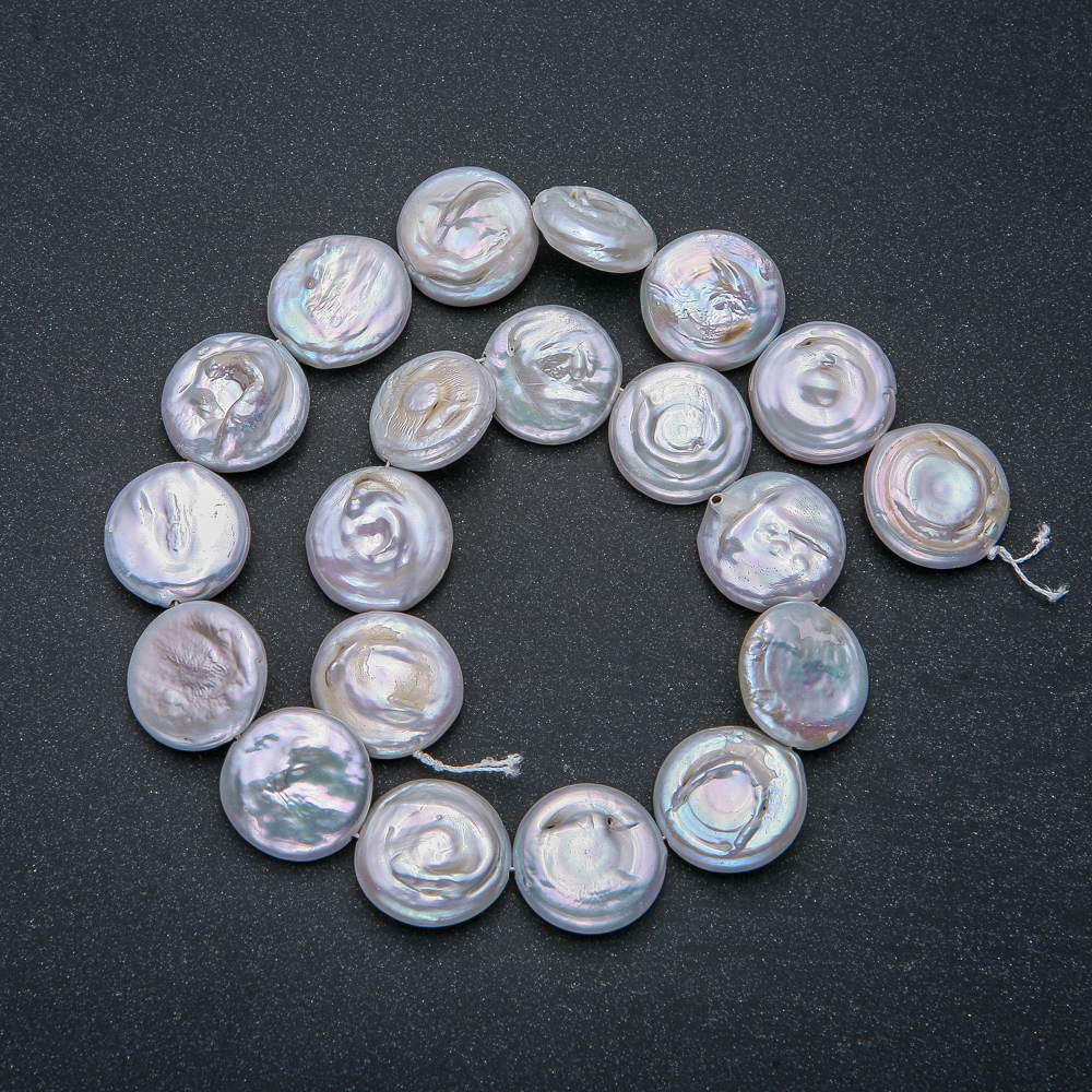 Baroque Pearl Strand, 18mm diameter, 39cm length +/- with gasoline iridescence