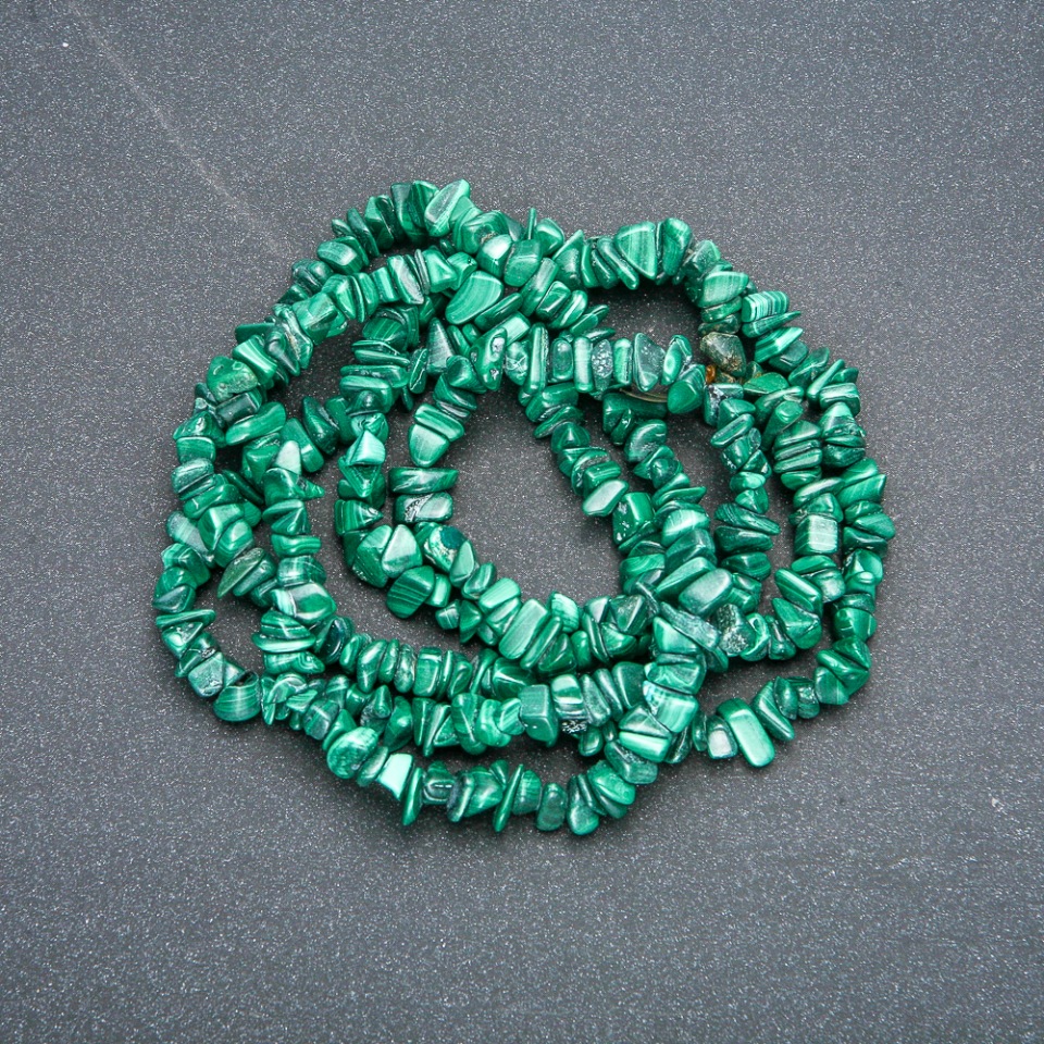 Natural Malachite Chip Bead Thread from 8x4mm +/- to 12x6mm, length 80 cm +