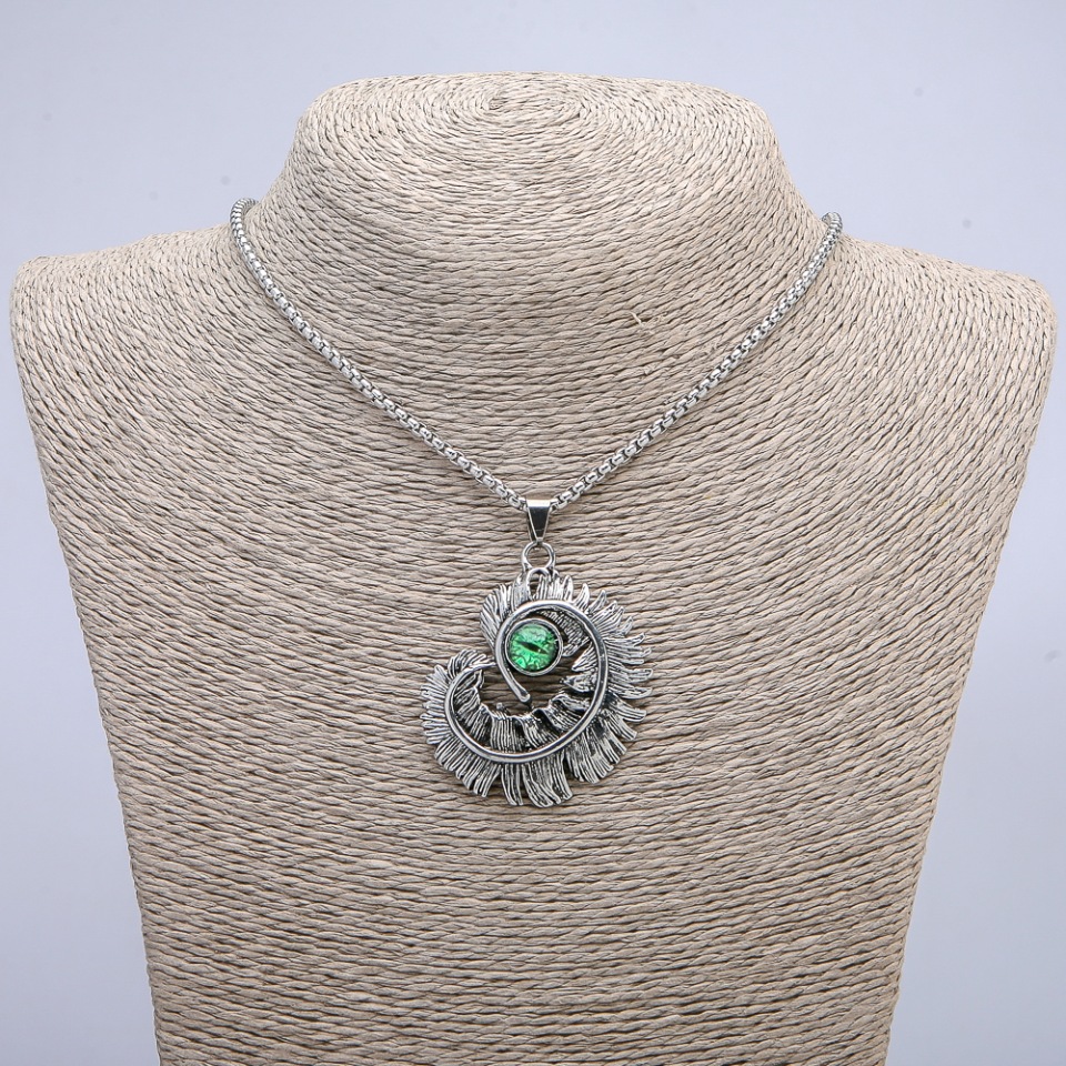 Pendant 'Feather with Dragon's Eye' 50x40 mm on a chain, chain length 70 cm +/- silver-toned metal