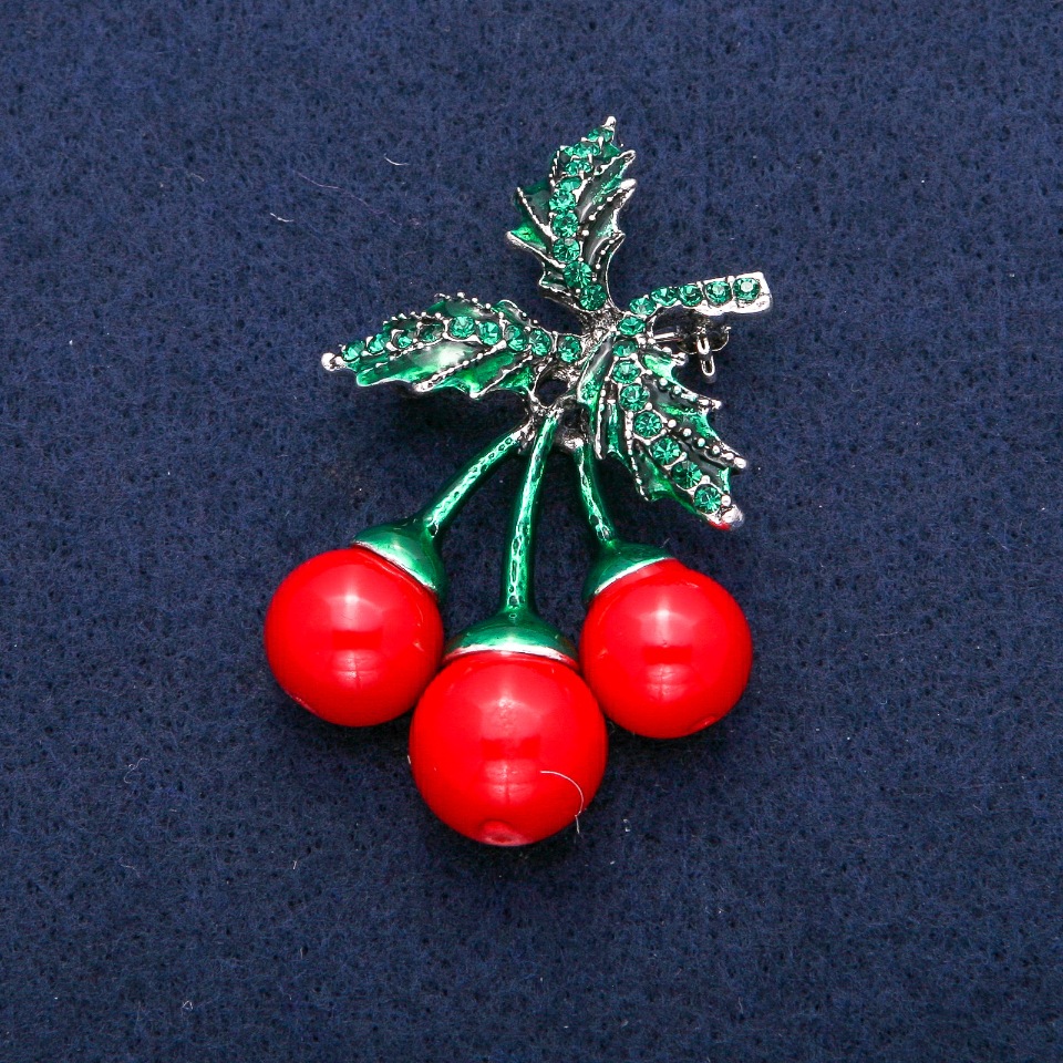 Brooch pendant 'Cherries' with coral beads (artificial) and green enamel 35 x 60 mm