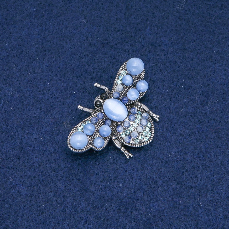Butterfly Brooch, Cat's Eye, blue rhinestones, silver-tone metal 40x20mm +