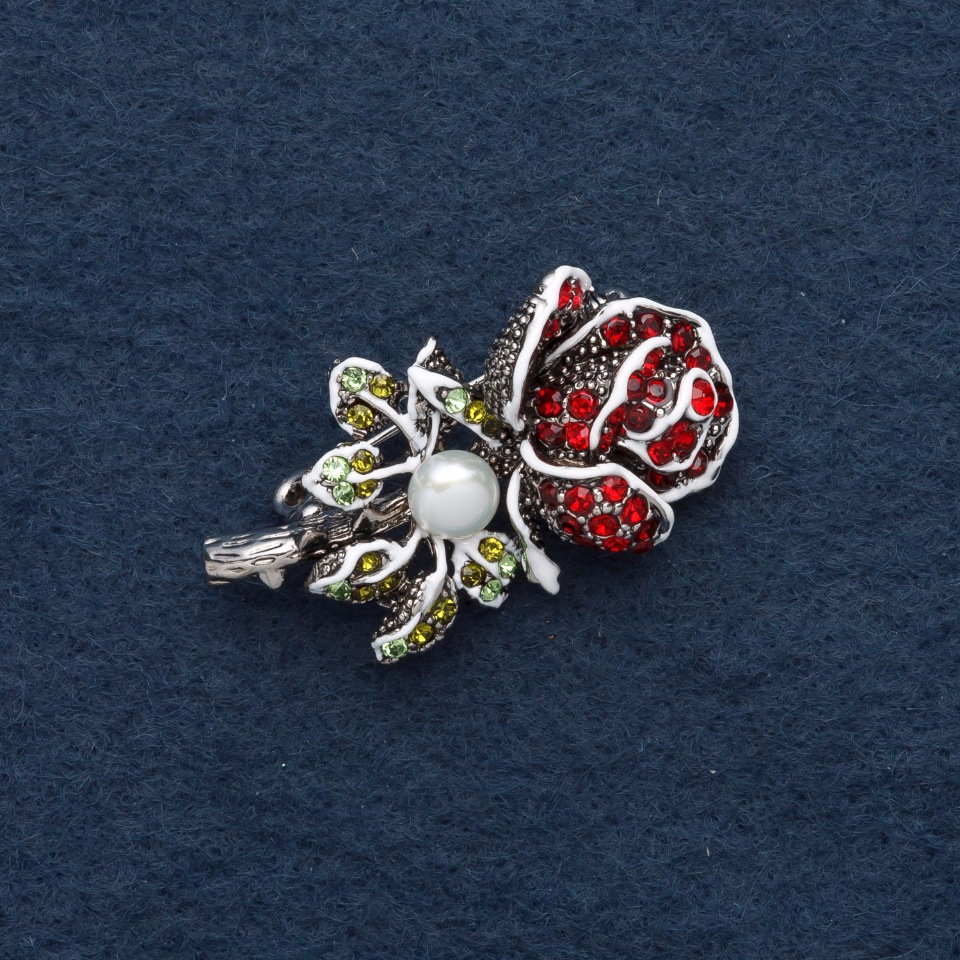 Brooch 'Rose' 4x2.5 cm rhinestones, enamel, gray metal