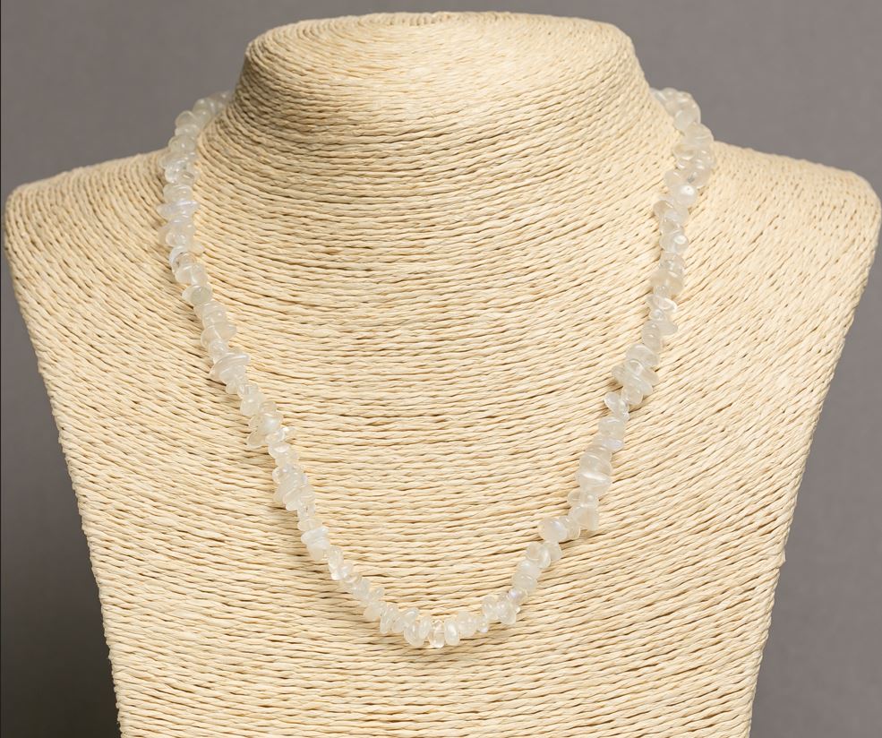 Намисто з натурального каменю Адуляр крихта 8х3мм+-, довжина 46-49см+