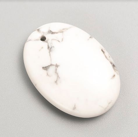 Oval Kaholong Pendant, 35x25 mm diameter