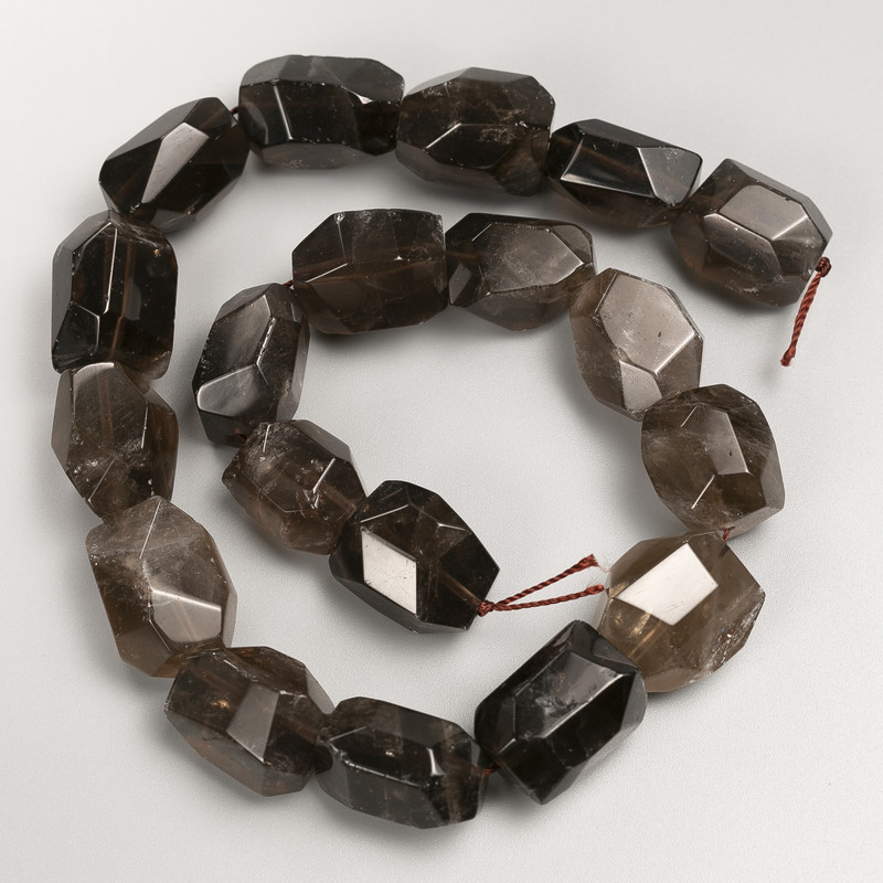 Beads on a thread, smoky topaz stones, faceted natural nuggets, diameter 15×20 mm, length 39 cm