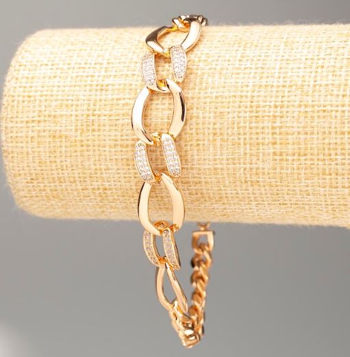 Xuping Bracelet with 18K Gold Plating, Chainmail Weave, 22 cm Length, 7 mm Thickness (+/-), 13 mm Thickness in Crystal Sections, with White Crystals