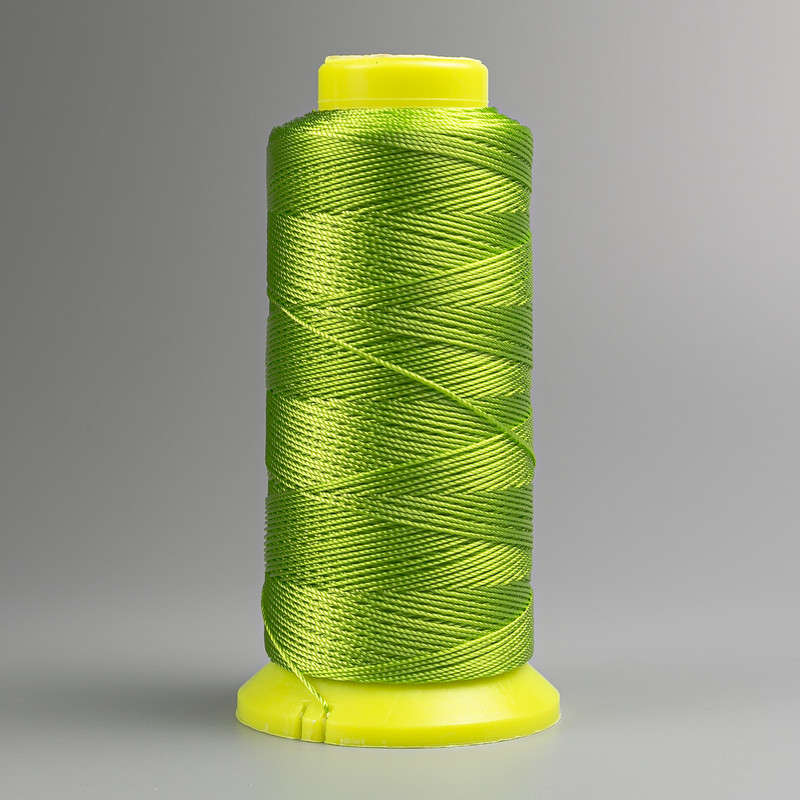 Green bobbin thread, 0.9 mm diameter, nylon for crafts, 300 m