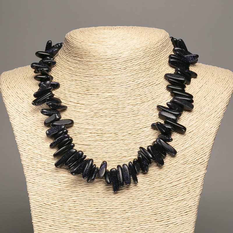 Намисто з натурального каміння Авантюрин Ніч Каїра крихта "голка", діаметр 20х6мм, довжина 48см +