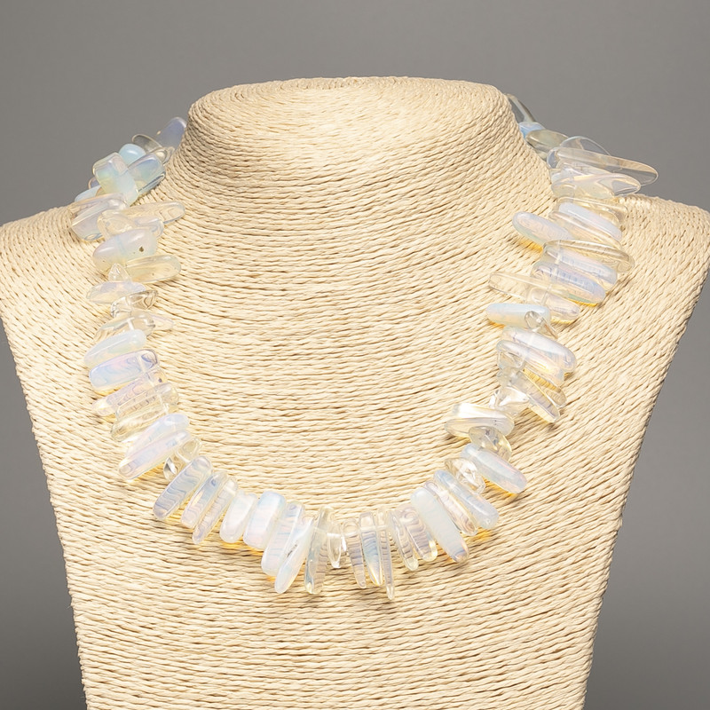 Natural stone necklace Moonstone chip 'Needle', diameter 20x8-11x3 mm, length 48 cm +