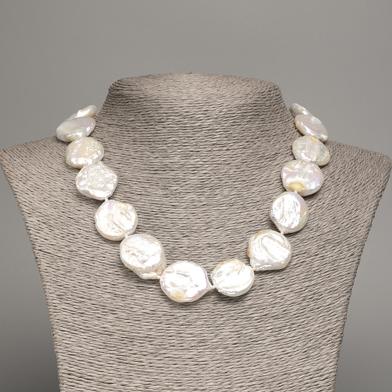 Necklace of natural Baroque pearls with a 'gasoline' shade, diameter 19-22×23-26 mm, length 45 cm ±